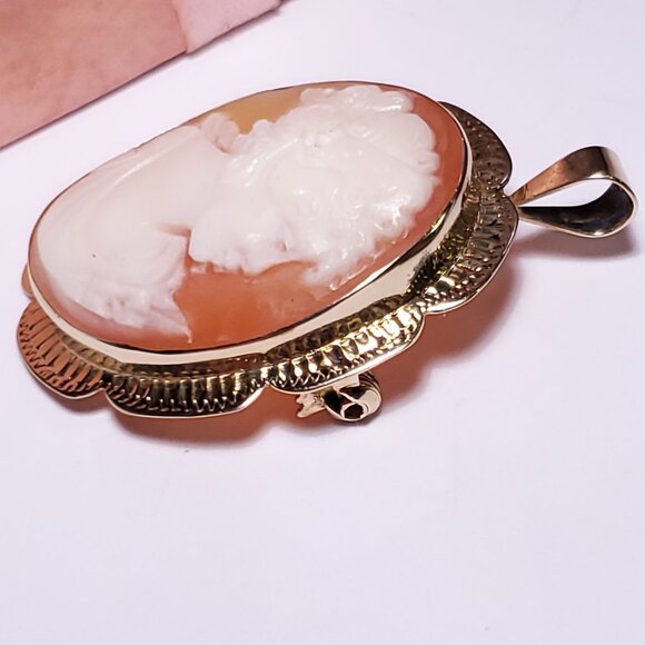 Estate Oval Carved Cameo Italian 14Kt YG Bezel w/Etched Frame Milor Pin/Pd#23281 - Picture 7 of 8